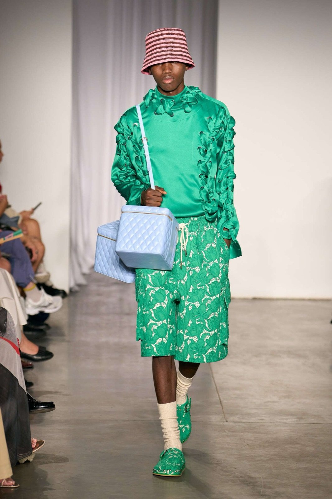 Runway reference — Aknvas